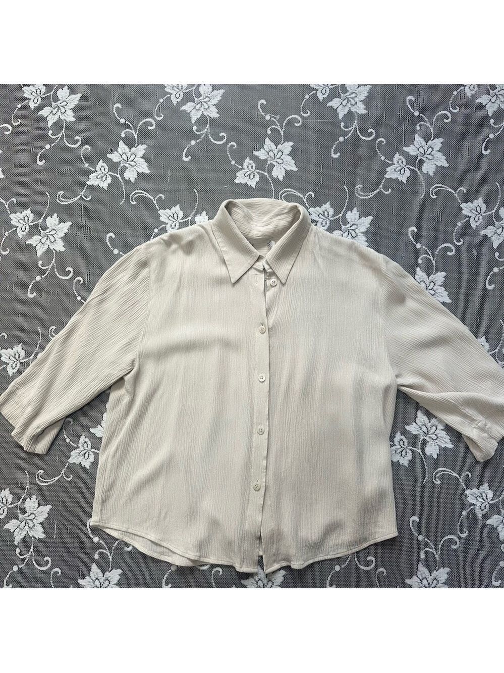 Aritzia Babaton Carrington Shirt